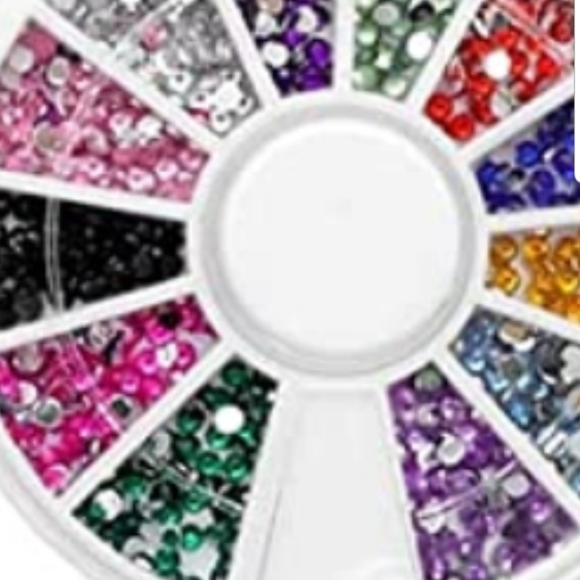 Nail Kit - Picture 8 of 16